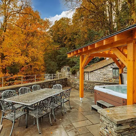 Gate House * Coniston